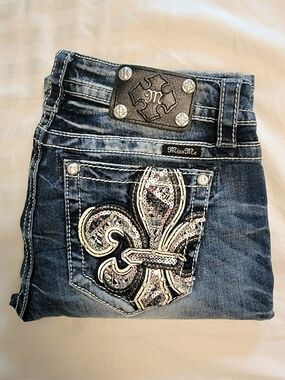 Miss Me Sequined Fleur-De-Lis Medium Wash Boot Cut Jeans, Size 29